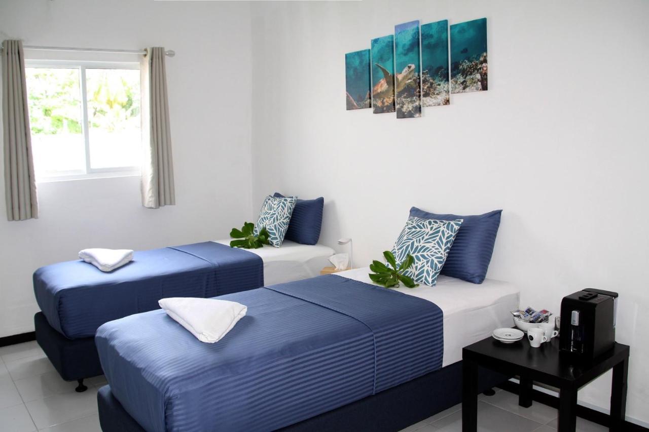 Surf Yoga Camp Hotel Thulusdhoo Exterior photo