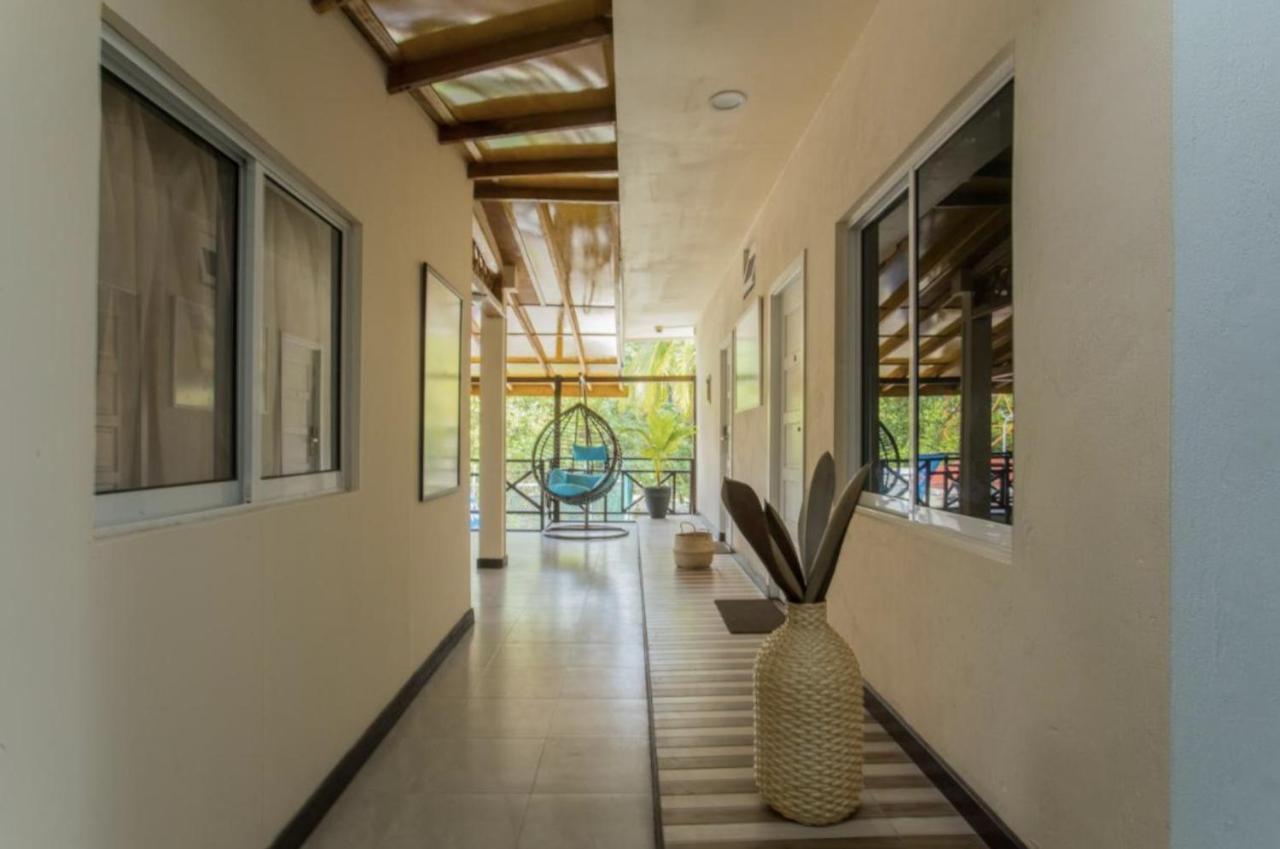 Surf Yoga Camp Hotel Thulusdhoo Exterior photo